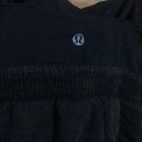 Lululemon black tank size 2 - Picture 3 of 5
